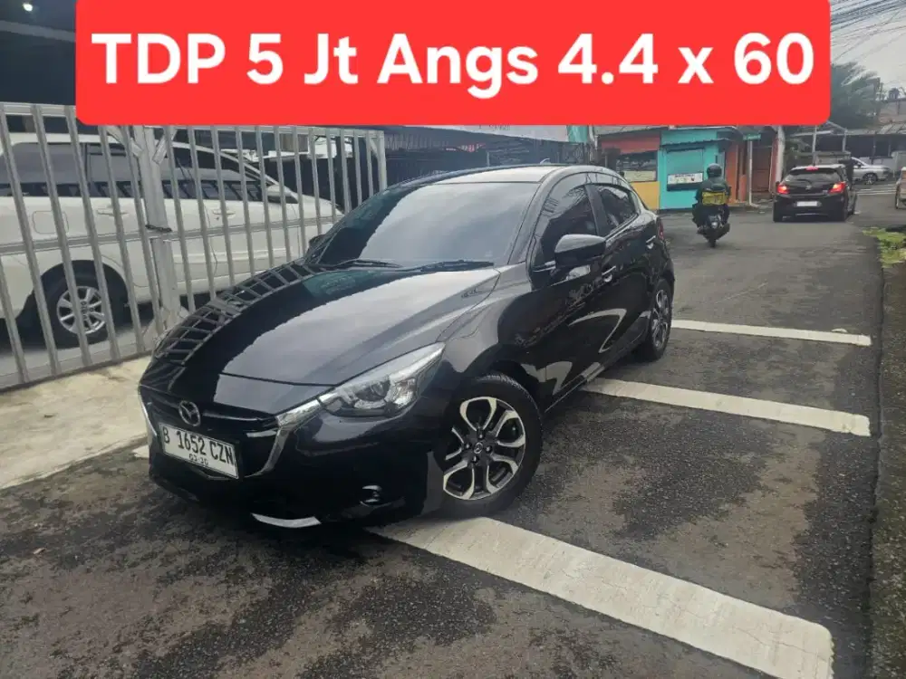TDP 5 Jt Angs Termurah Mazda 2 R 2019 Matic Hitam Low Km Like New