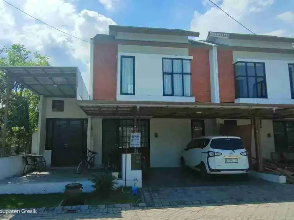 Dijual via lelang rumah perum permata suci Manyar Gresik