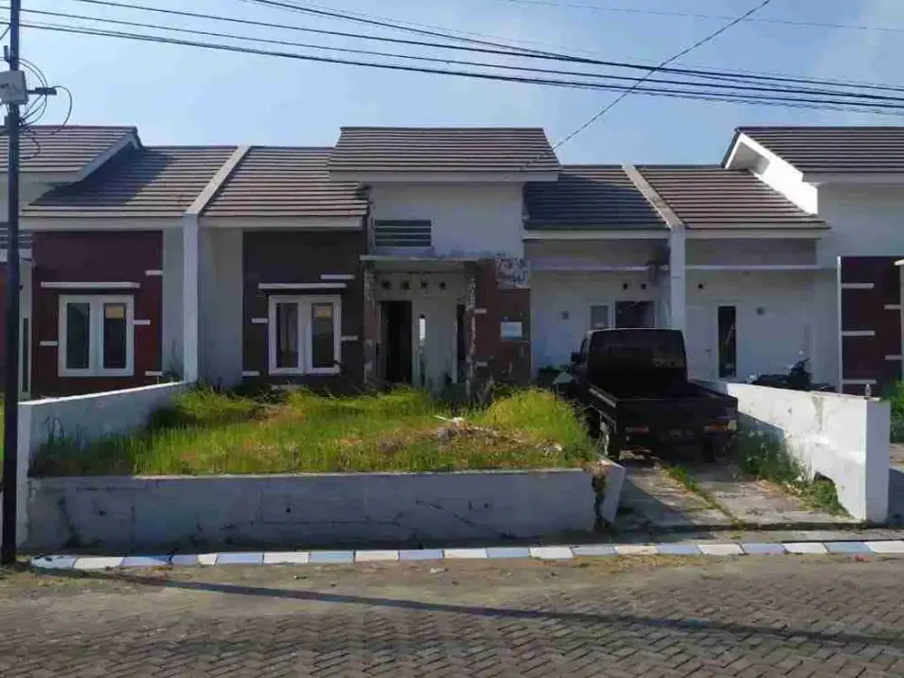 Dijual via lelang rumah di Sentraland Driyorejo Gresik