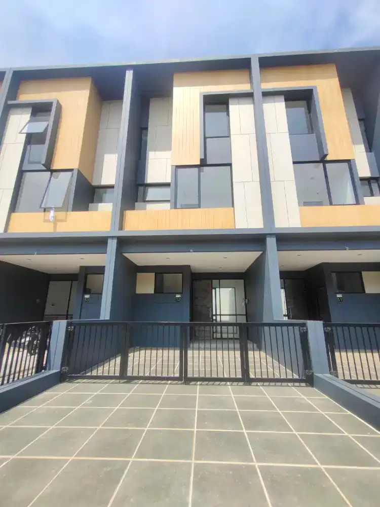 Disewakan Ruko / loft  Gandeng di Grand wisata Bekasi