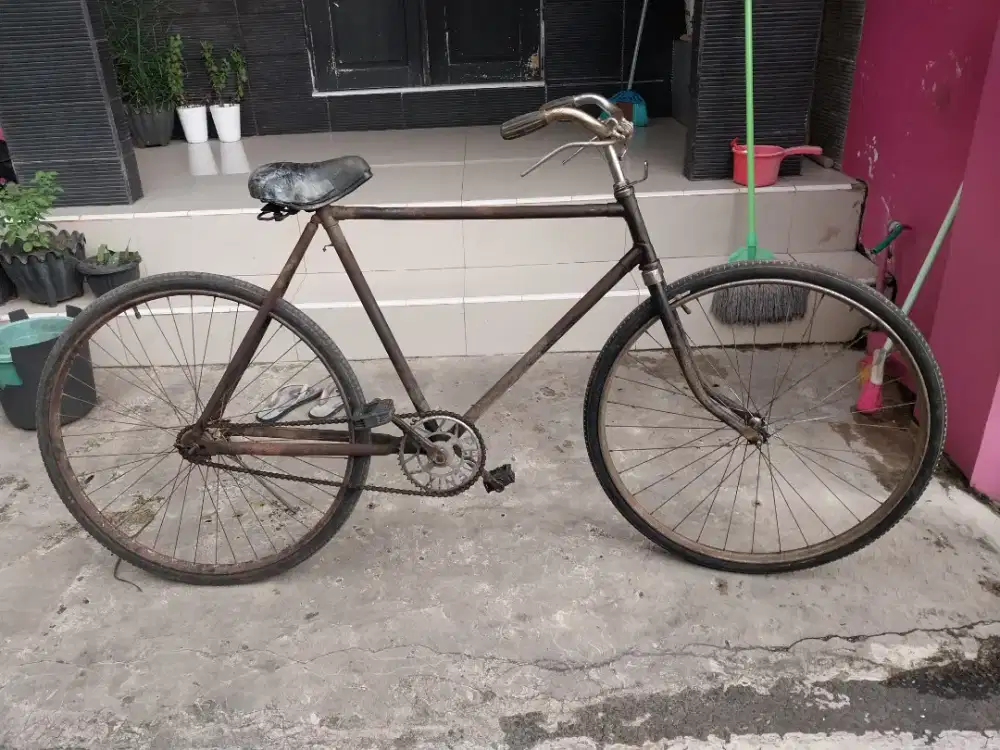 Di jual sepeda ontel