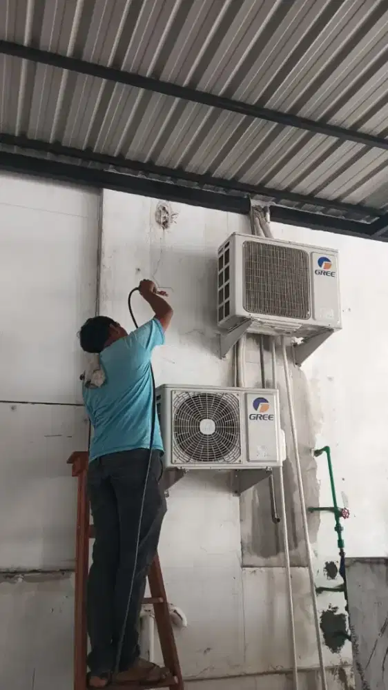 CUCI AC DAN SERVICE AC