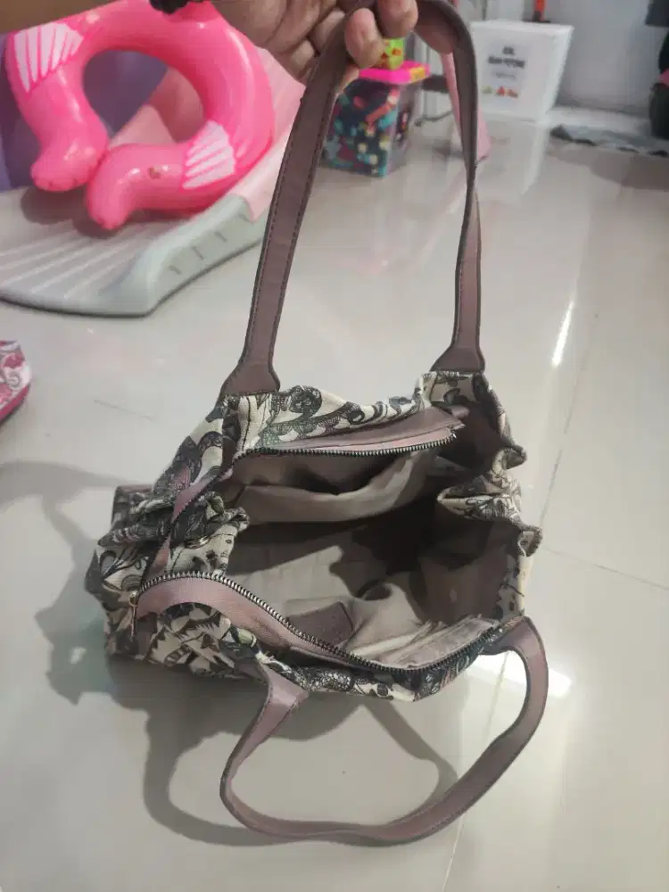 Tas jinjing wanita tortor batik