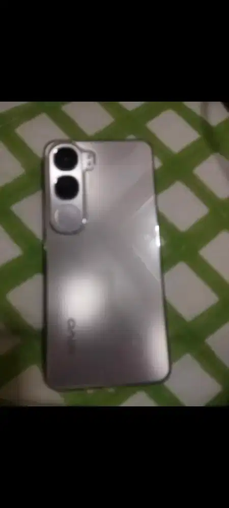 Vivo V40 lite ram 8/128