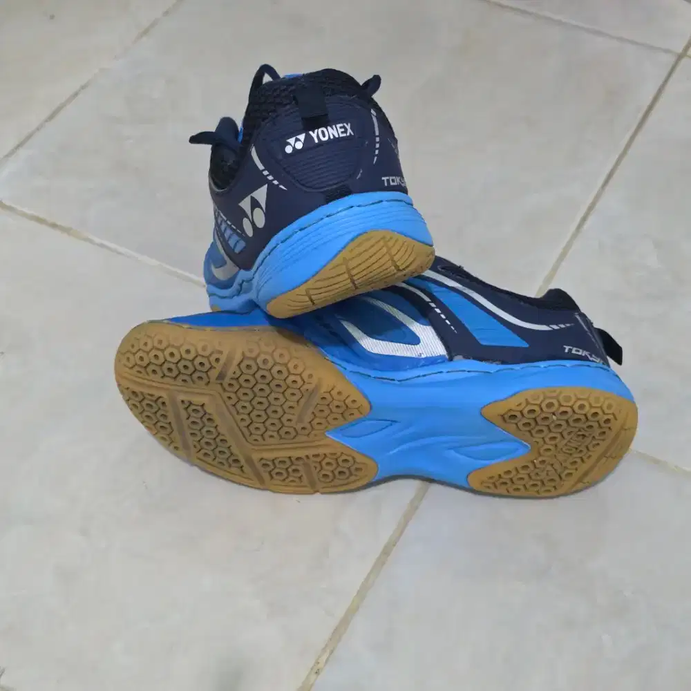 Sepatu Bulutangkis Yonex Tokyo Biru Raket Hart Power Shoot Pro