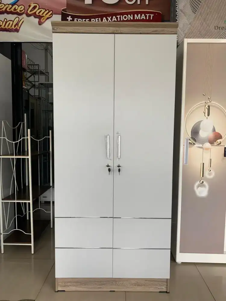 Lemari 2 pintu putih