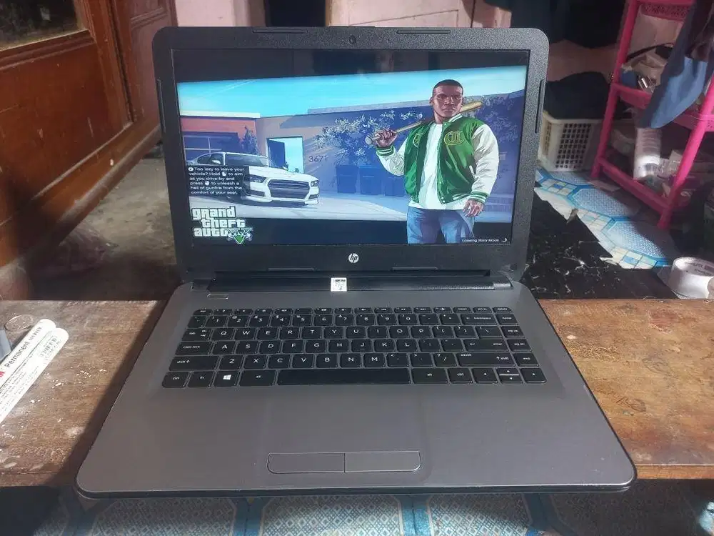 HP 14 AMD A8 (i5) RAM 10 GB SSD+HDD FULLGAMING