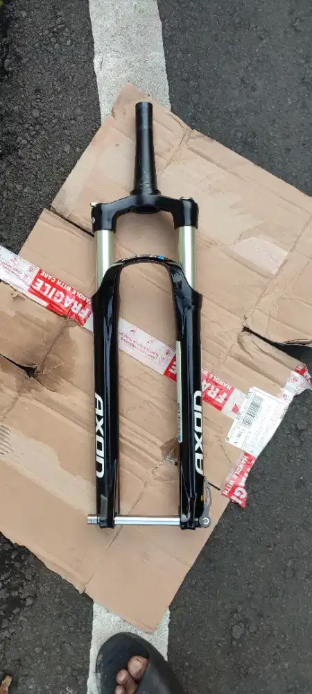 Fork suntour axon 29 er
