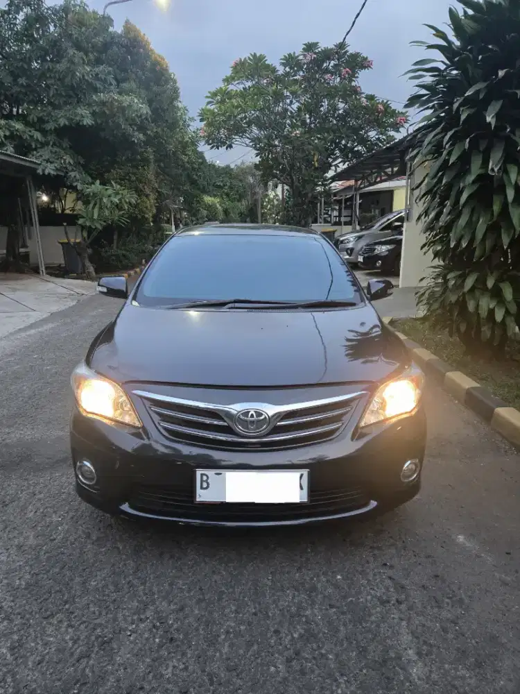 Toyota Corolla Altis 2011 Automatic