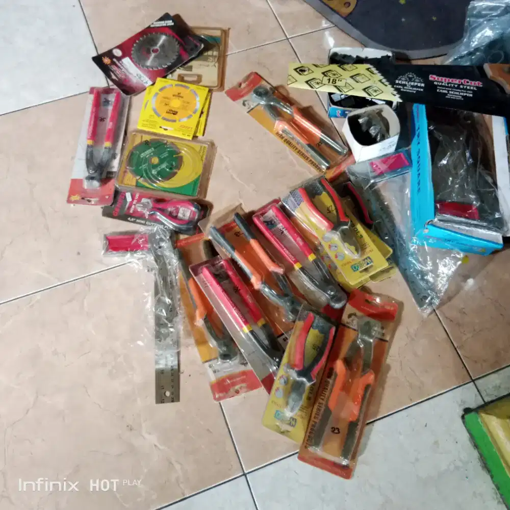 Monggo di. Borong aja barang baru