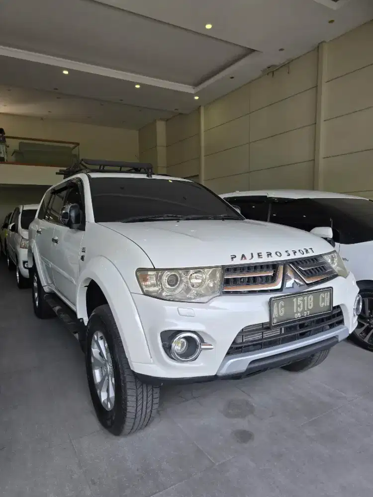 PAJERO SPORT DAKAR 4x2 VGT A/T 2014 (MATIC)