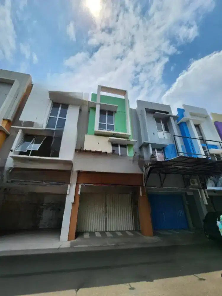 Ruko 3 Lantai Siap Pakai di Ruko Asia Tropis, Kota Harapan IndahBekasi