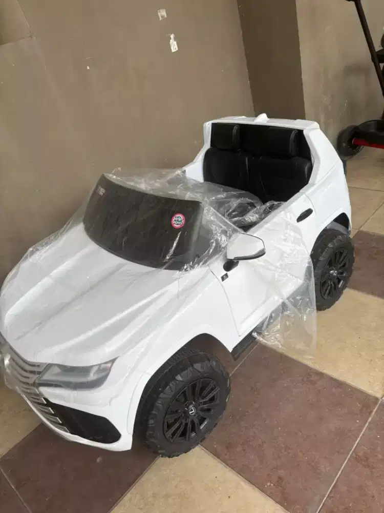 Mobil Aki Remote Lexus