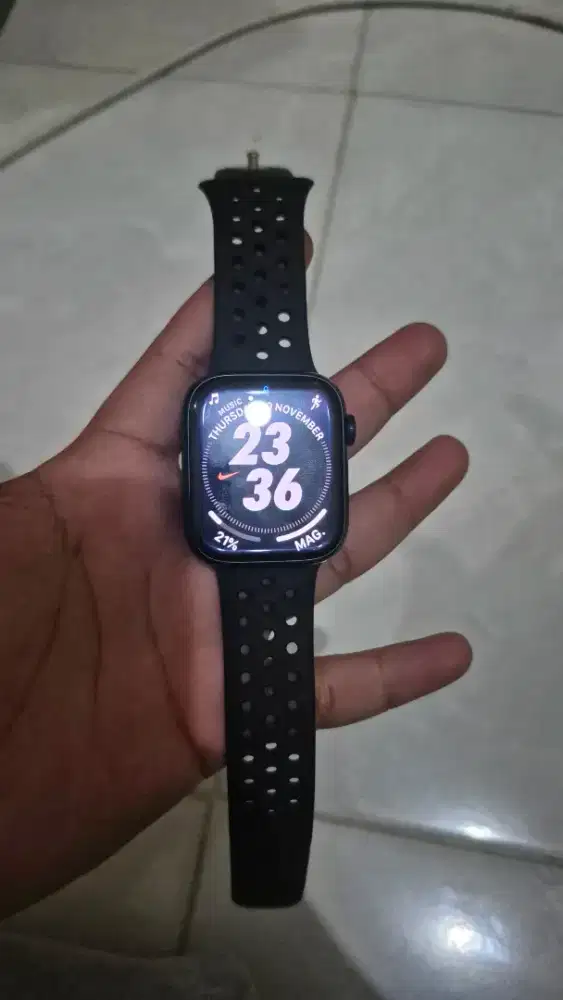 Apple watch series 7 Nike Limitid edition