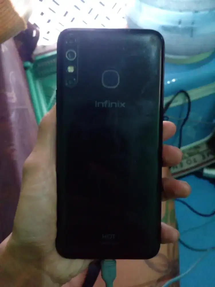 Infinix hot 8 play Ram 4/64