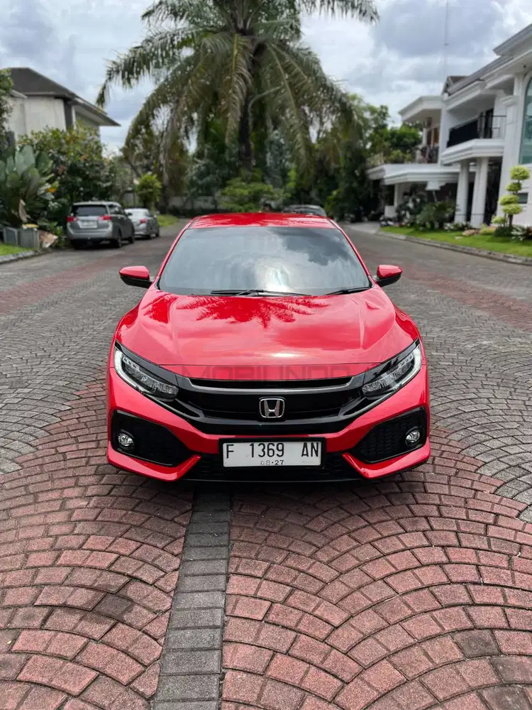 Civic Turbo Hatchback 1.5 Matic Istimewa Low kilometer