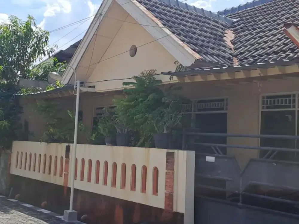 Rumah Daerah Tanah Mas Semarang – 10981