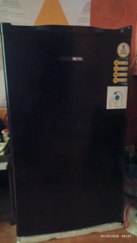 Changhong kulkas 1 pintu