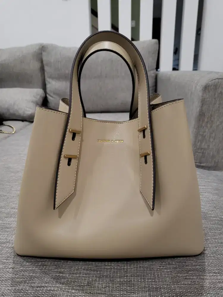 Tas CHARLES & KEITH