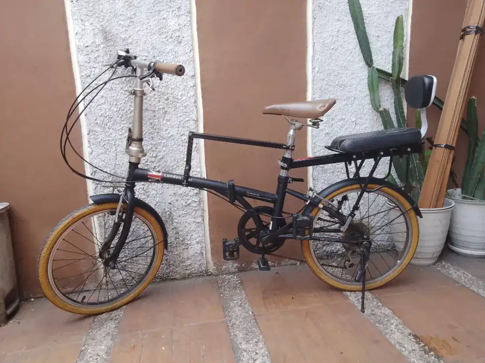 Sepeda lipat London taxi 206s