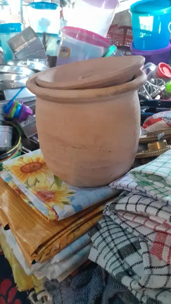 Kendi tembuni ari ari