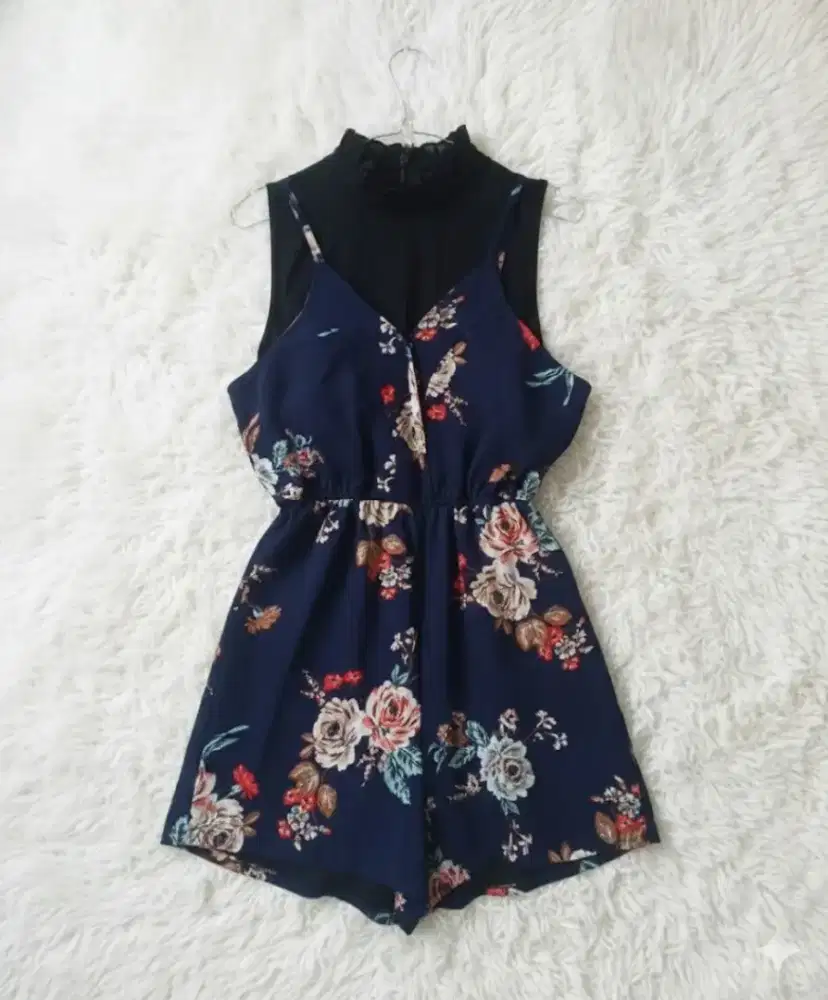 Jumpsuit celana bunga wanita