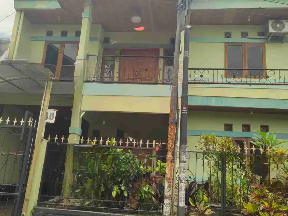 Rumah Sangat Strategis di Komplek Taruna Parahyangan