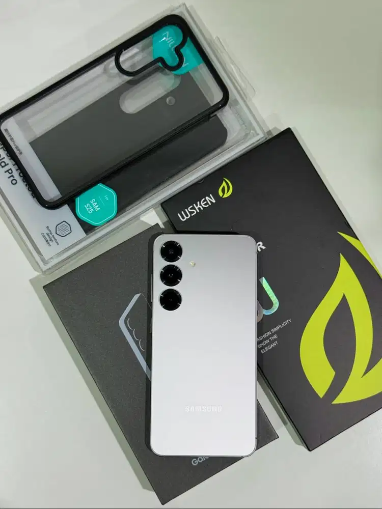 For Sale Samsung S25 Base Model 12/256GB Silver Shadow Banyak Bonus!