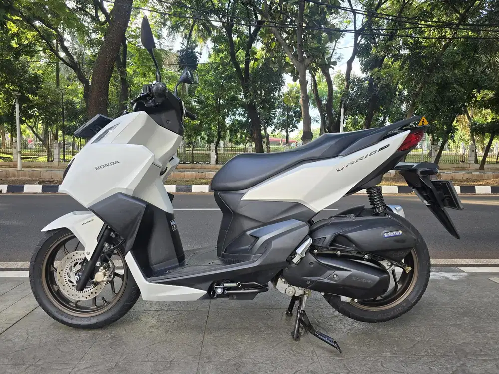 DP MINIM 1.500 CASH KREDIT NEW HONDA VARIO 160 ABS THN 2022 PAJAK IDUP