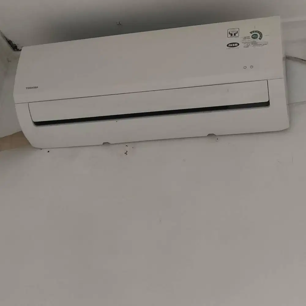 AC Toshiba 3/4 PK kondisi Bagus