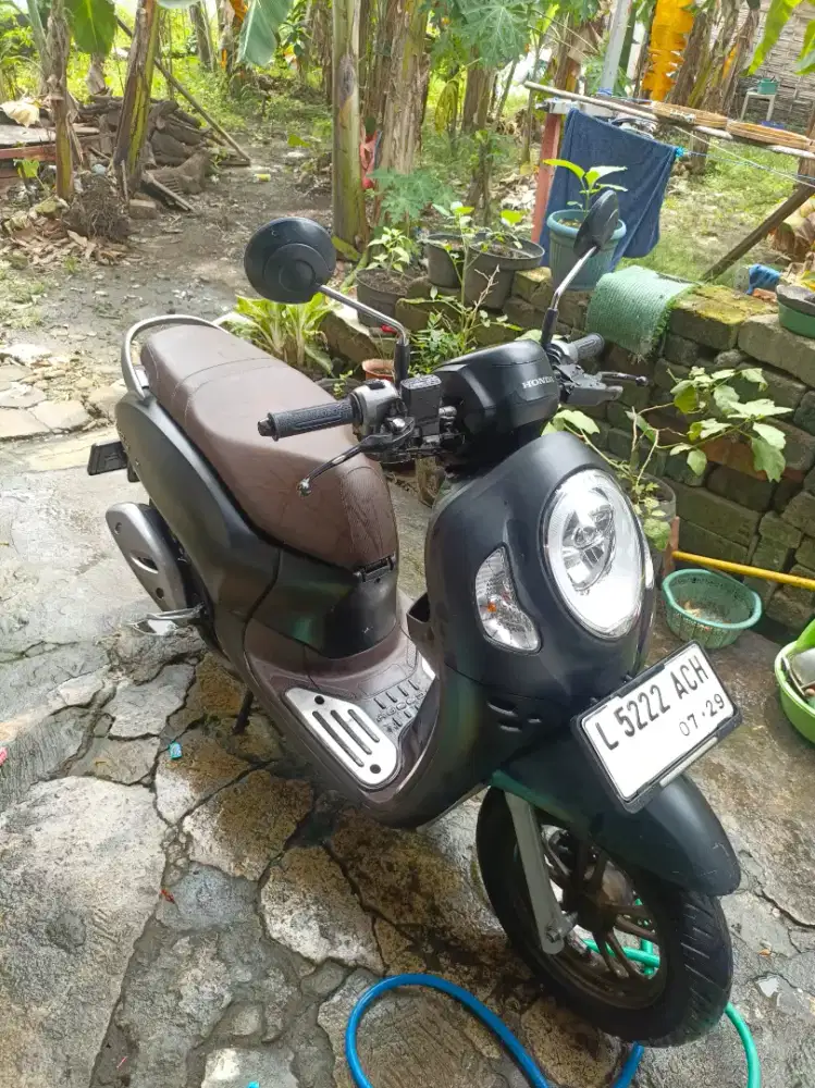 Scoopy 2024 tipe tertinggi keyless