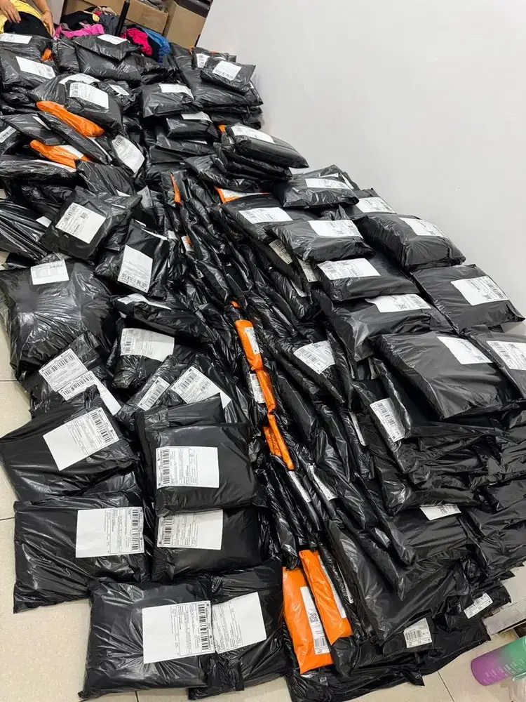 LOWONGAN PEKERJAAN DI BIDANG ONLINESHOP