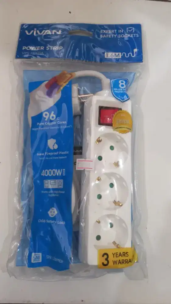 STOP KONTAK VIVAN 3 LUBANG 1.6 METER