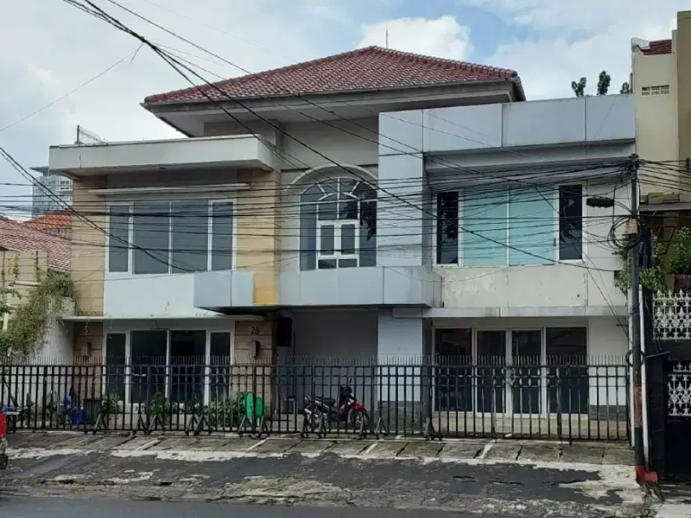 rumah jalan raya, komersil di tebet jaksel