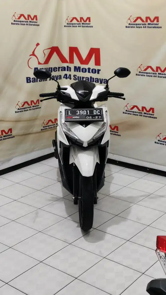 Honda Vario 150 Exl Tahun 2017 warna Putih