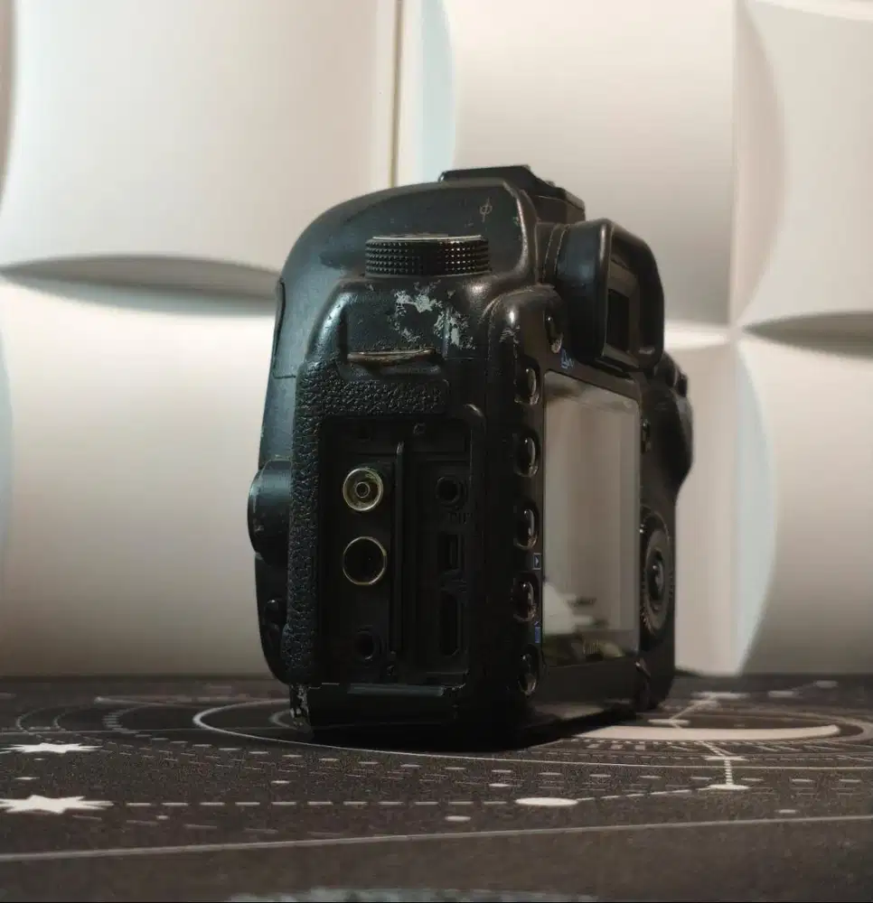 Canon 5d mark 2 full frame