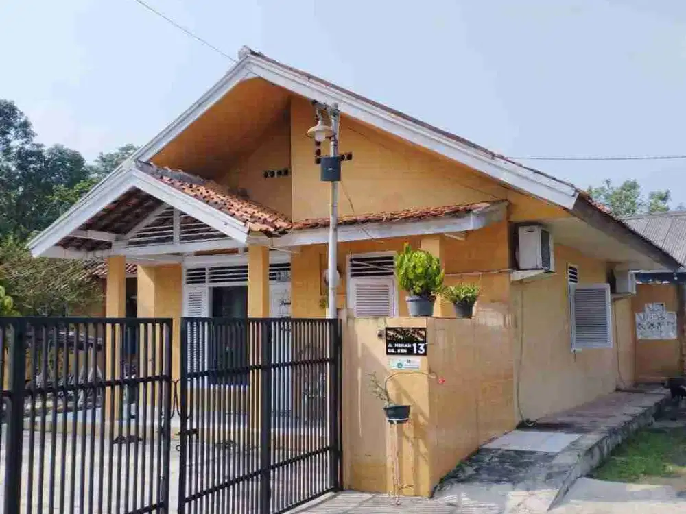 Dijual Murah Rumah Nyaman Tanah Luas di Cilodong Kita Depok