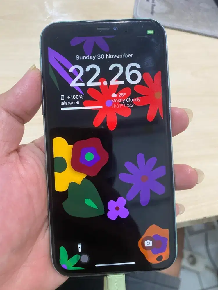 IPhone 11 storage 64 GB