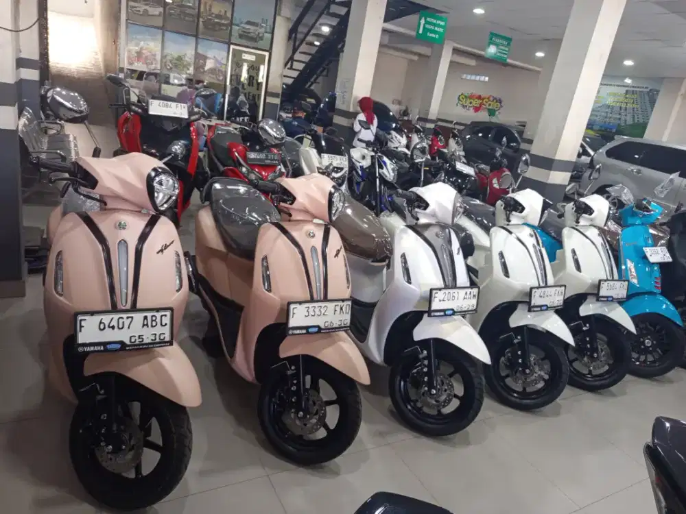 Grand Filano Neo 2025 km 200 perak