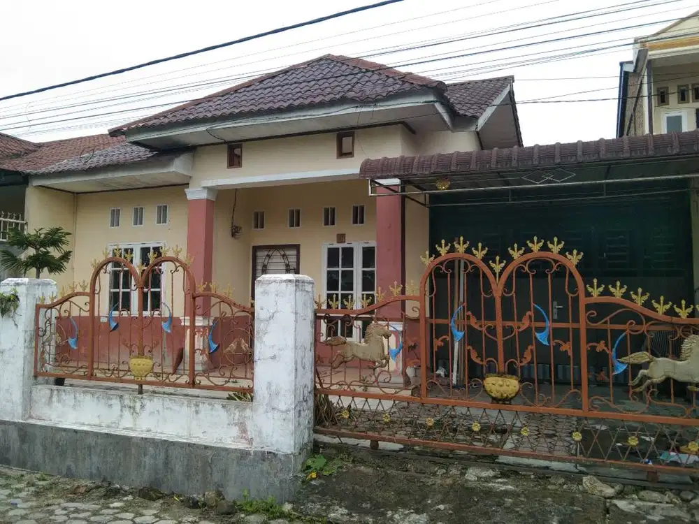 Rumah Dikontrakkan Rp. 10.000.0000,- Per Tahun