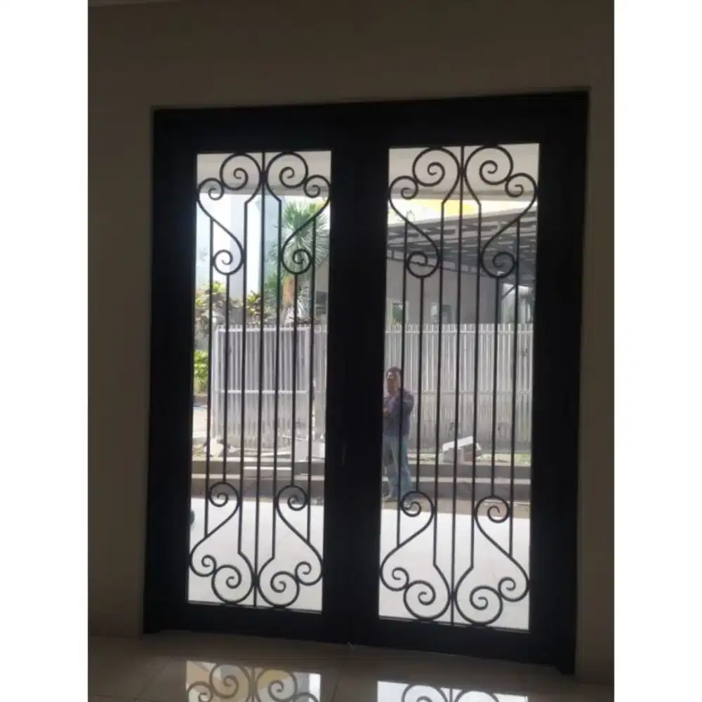 Teralis jendela pengaman rumah anti karat