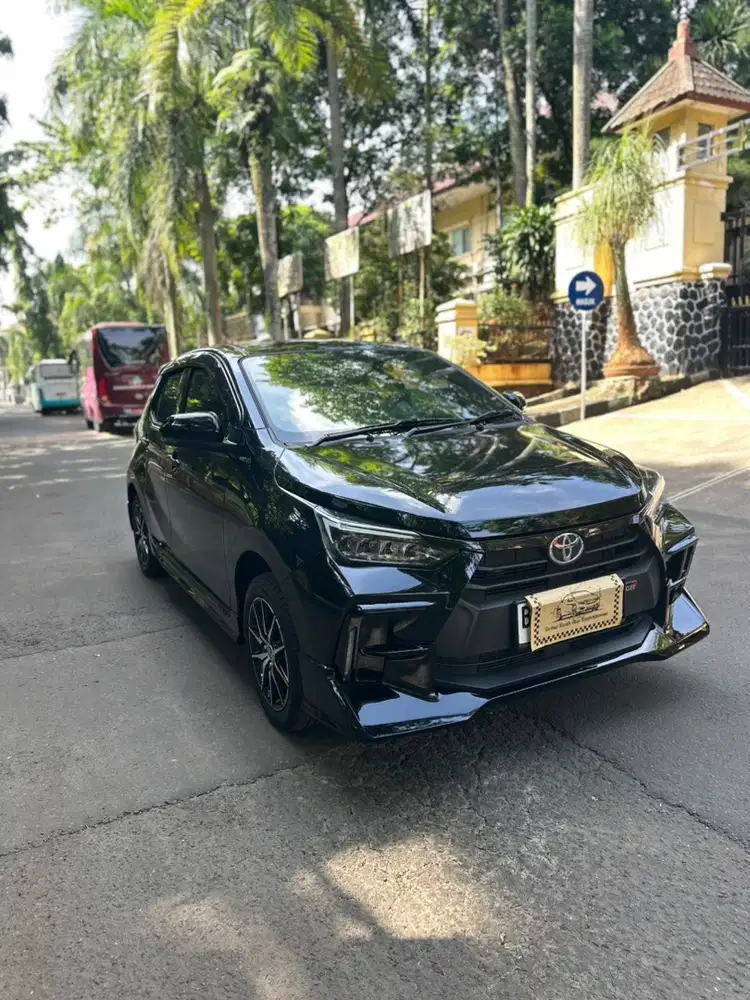 Toyota Agya GR tipe tertinggi 2025