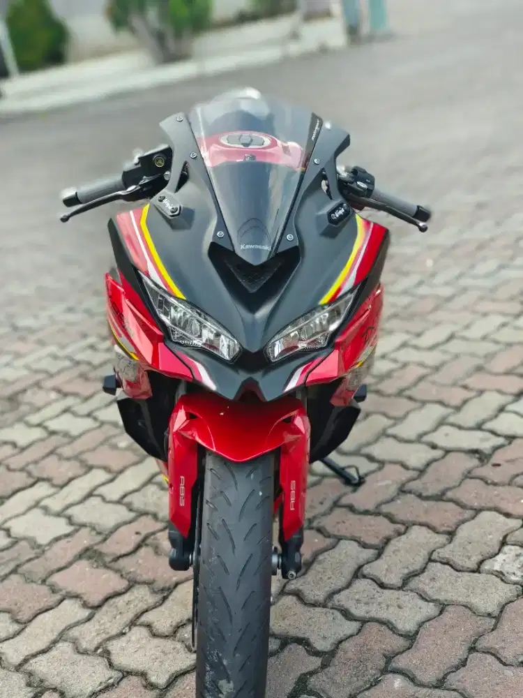 ZX25RR ABS QS, odo 5 rb, like new!!