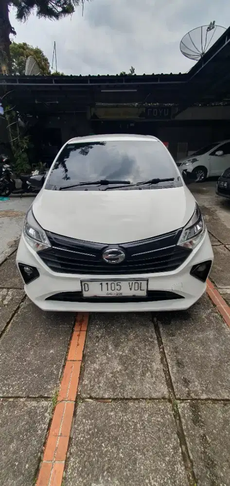 For Sale Daihatsu Sigra R 1.2 Automatic Transmission tahun 2023