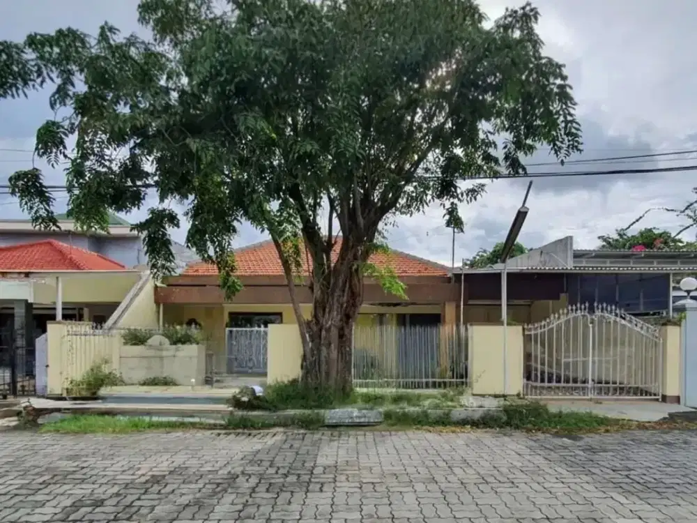 Rumah Dharmahusada STRATEGIS ISTIMEWA FAVORITE