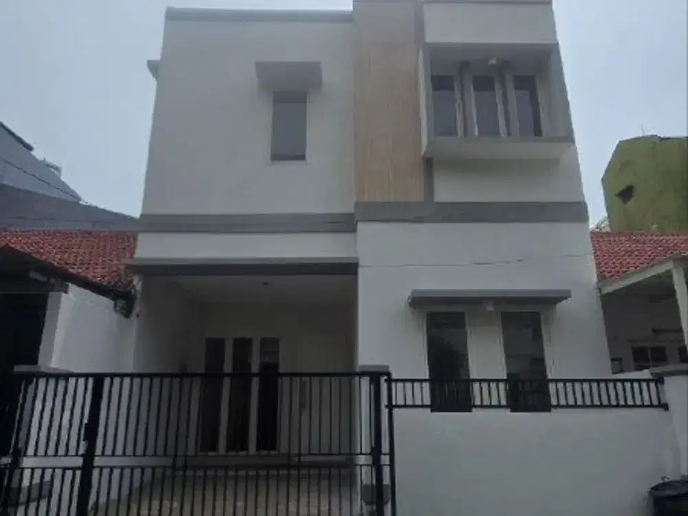 Rumah Pakuwon City GRIYA ASRI NEW GRESS MINIMALIS STRATEGIS