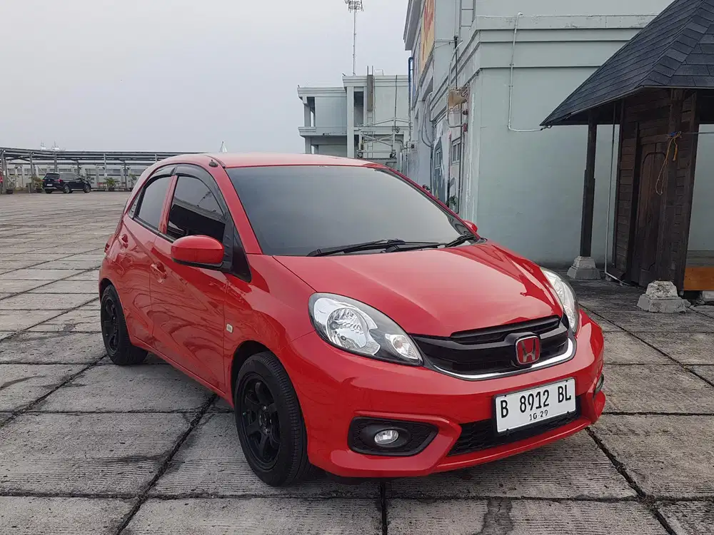 ( KM 55RB ) BRIO E 1.2 AT 2017/2018 MERAH HONDA BRIO E SATYA