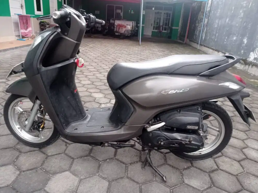DIJUAL CEPAT MOTOR HODA GENIO