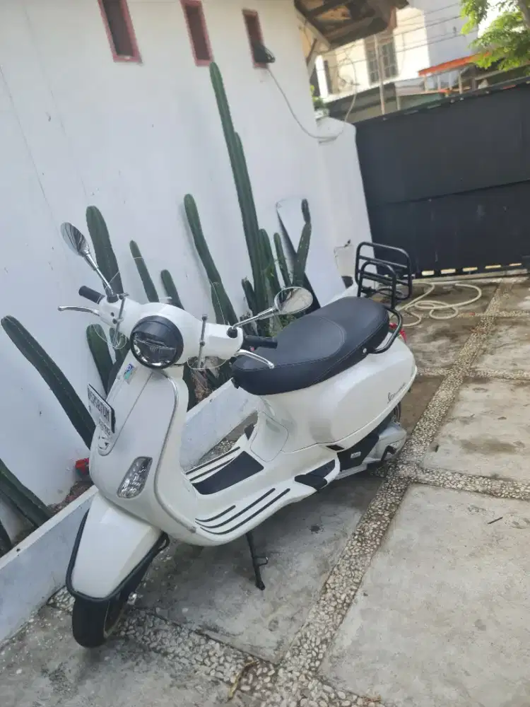 DIJUAL VESPA LX IGET 125 FACELIFT 2024