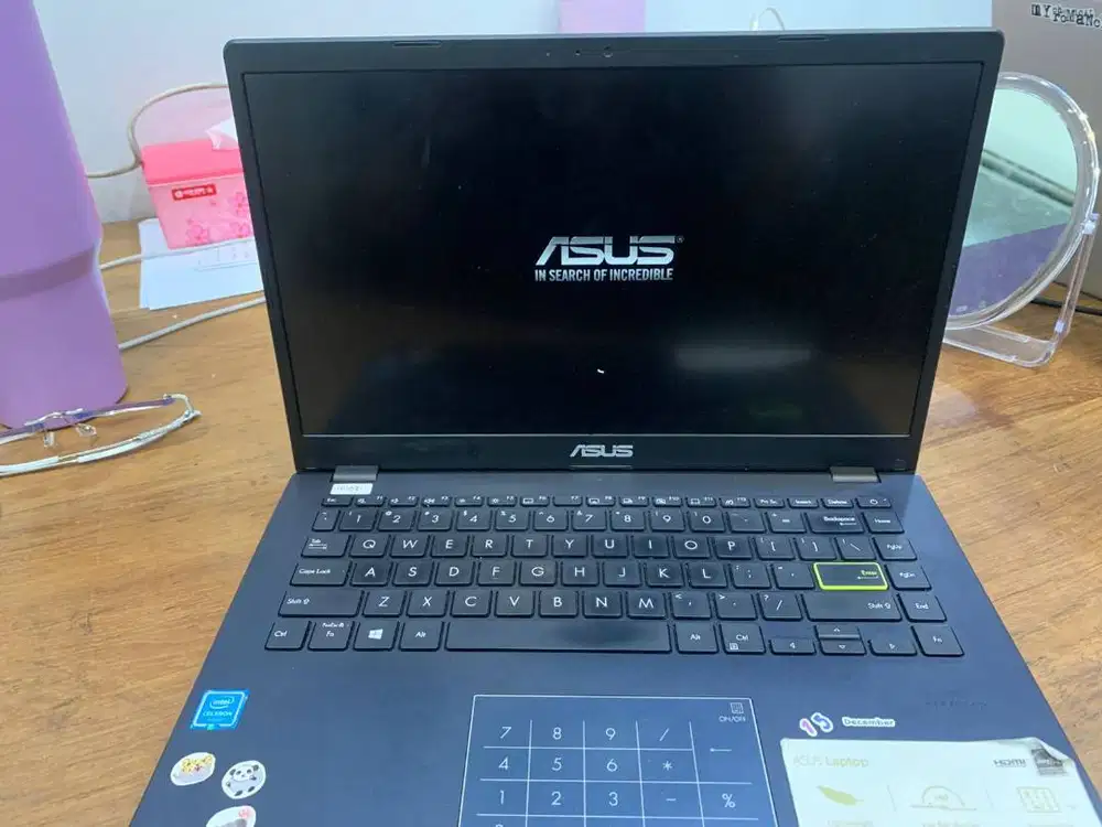 Laptop Asus E410MA